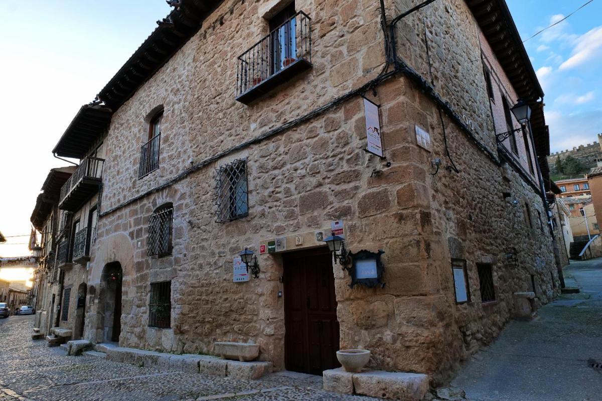 La Sinagoga Casa de hóspedes Penaranda de Duero Exterior foto